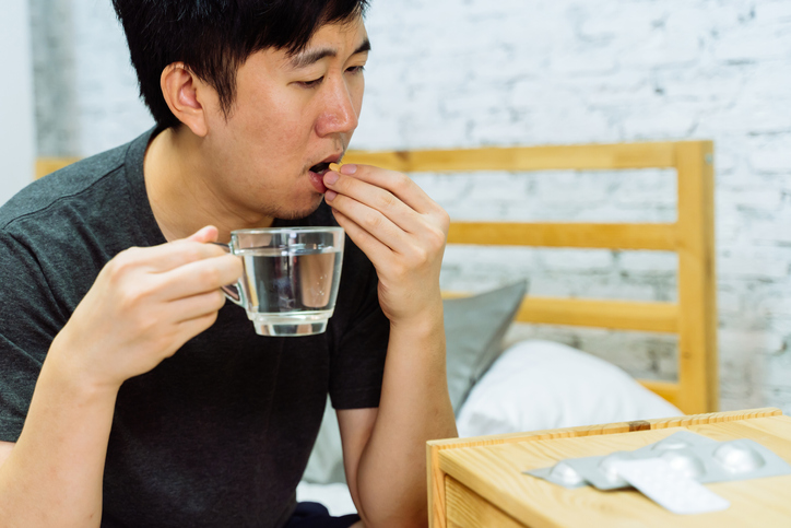 知人が「隠れ鬱」に…。その原因とは?