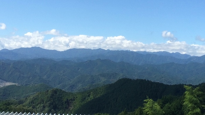 顔振峠