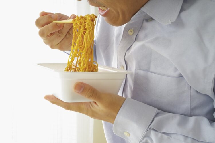 薄毛になりやすい人の食生活