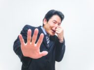 男性に多い口臭の原因